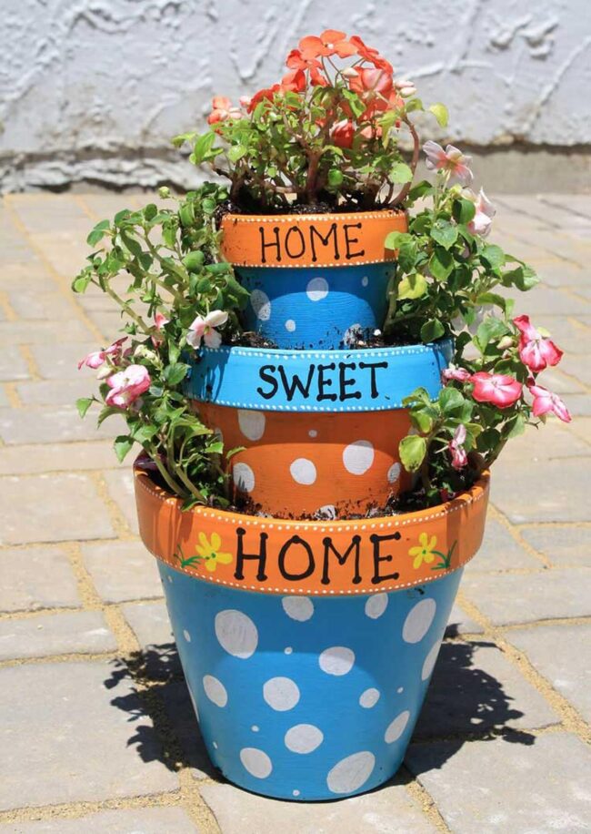 DIY Tiered Flower Pots Make A Charming Gift